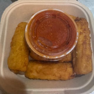 Mozzarella Sticks (6)